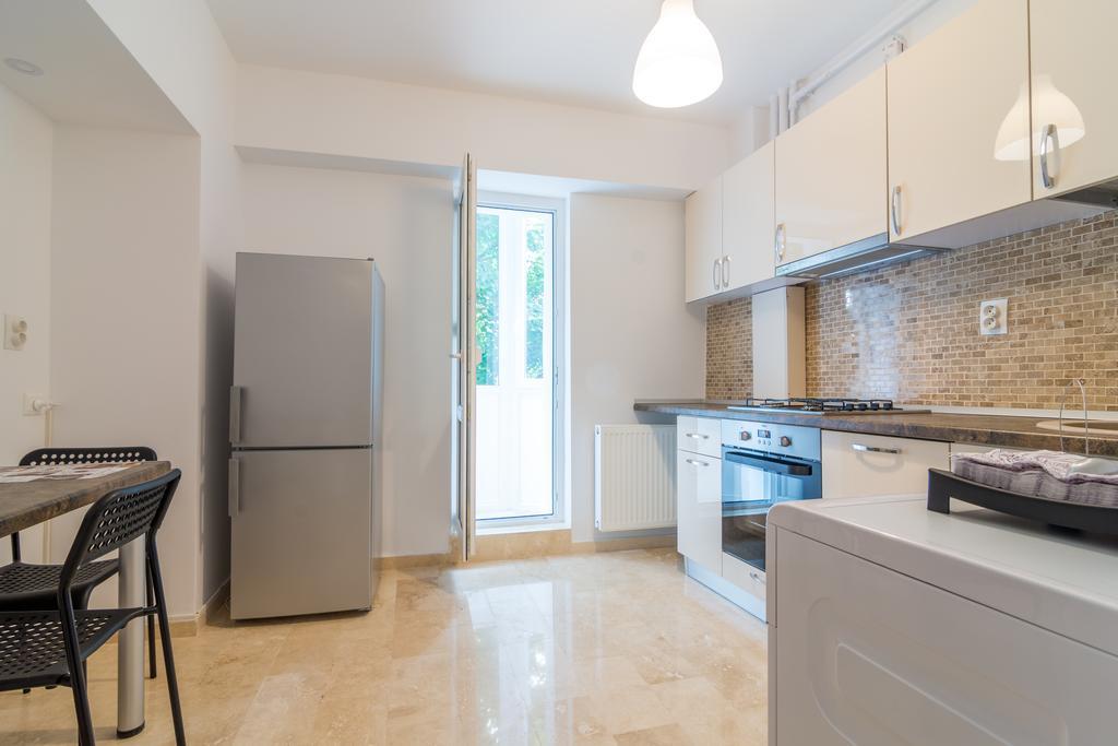 Vlad House Iancului Mihai Bravu Bukarest Exteriör bild