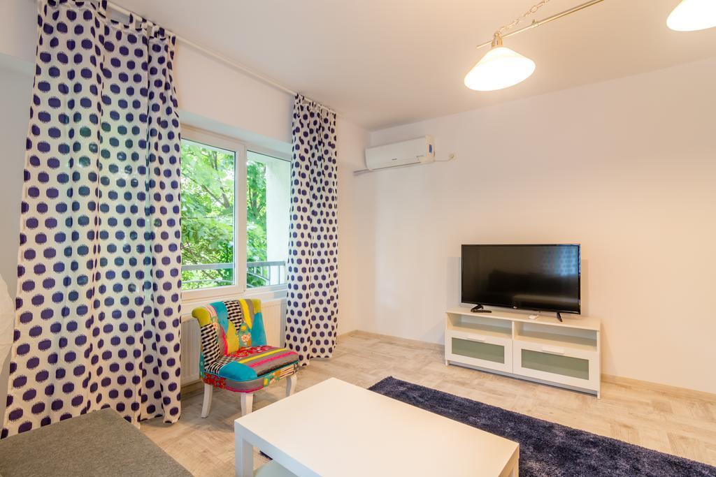 Vlad House Iancului Mihai Bravu Bukarest Exteriör bild